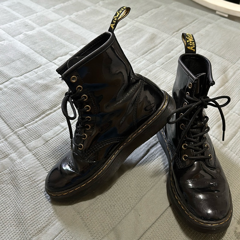 DR. Martens charol boots size 7 men’s and 8 women’s.